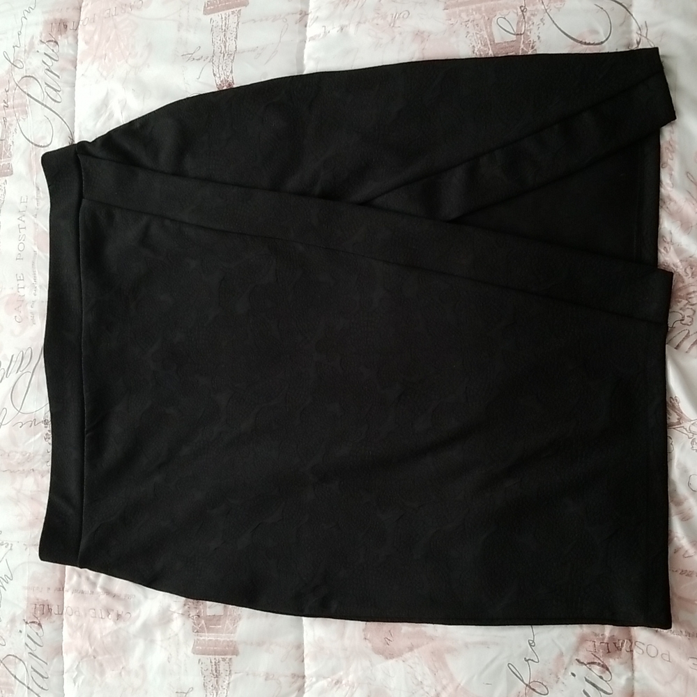 Jessica Simpson Black Pencil Skirt Size XL
